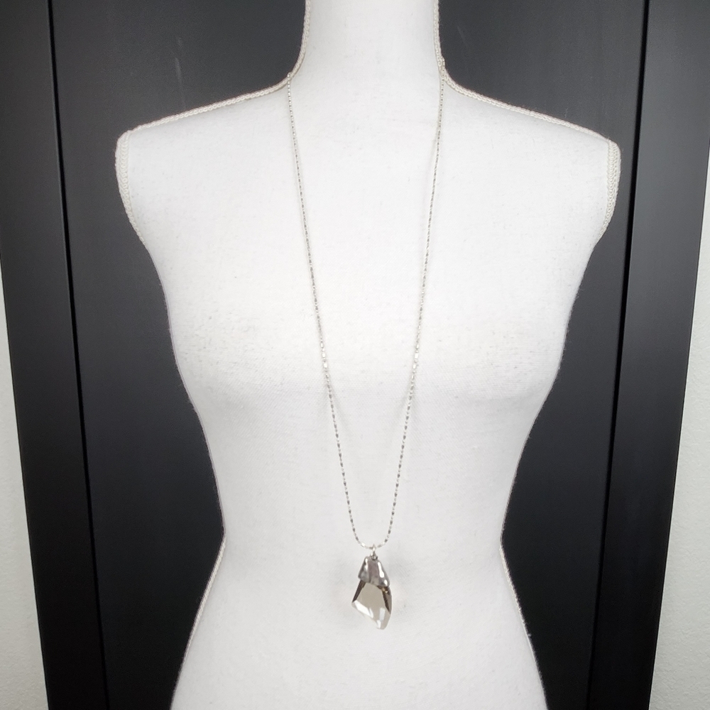 Nwt $35.50 Chico’s Silver Chain Necklace With Smoky Crystal Stone Pendant